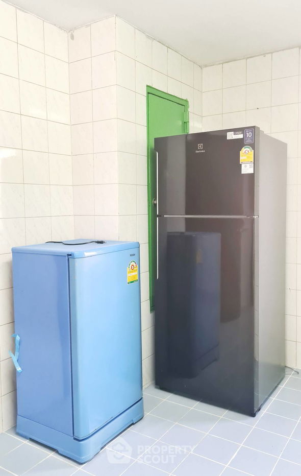 รูป คอนโด 2-ห้องนอน ที่ เพรสทีจ ทาวเวอร์ คอนโดมิเนียม ใกล้ MRT สุขุมวิท (ID 882726) - รูปที่ 13/21