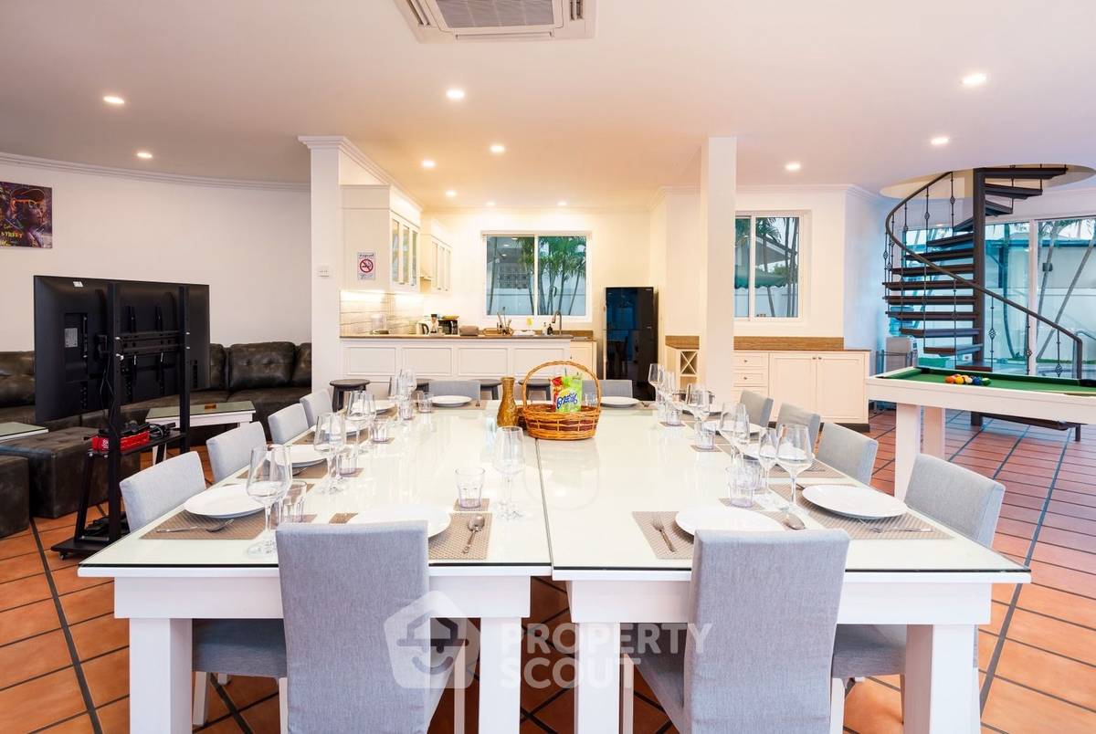 รูป วิลล่า 4-ห้องนอน ใน โป่ง (ID 2162974) - รูปที่ 4/31