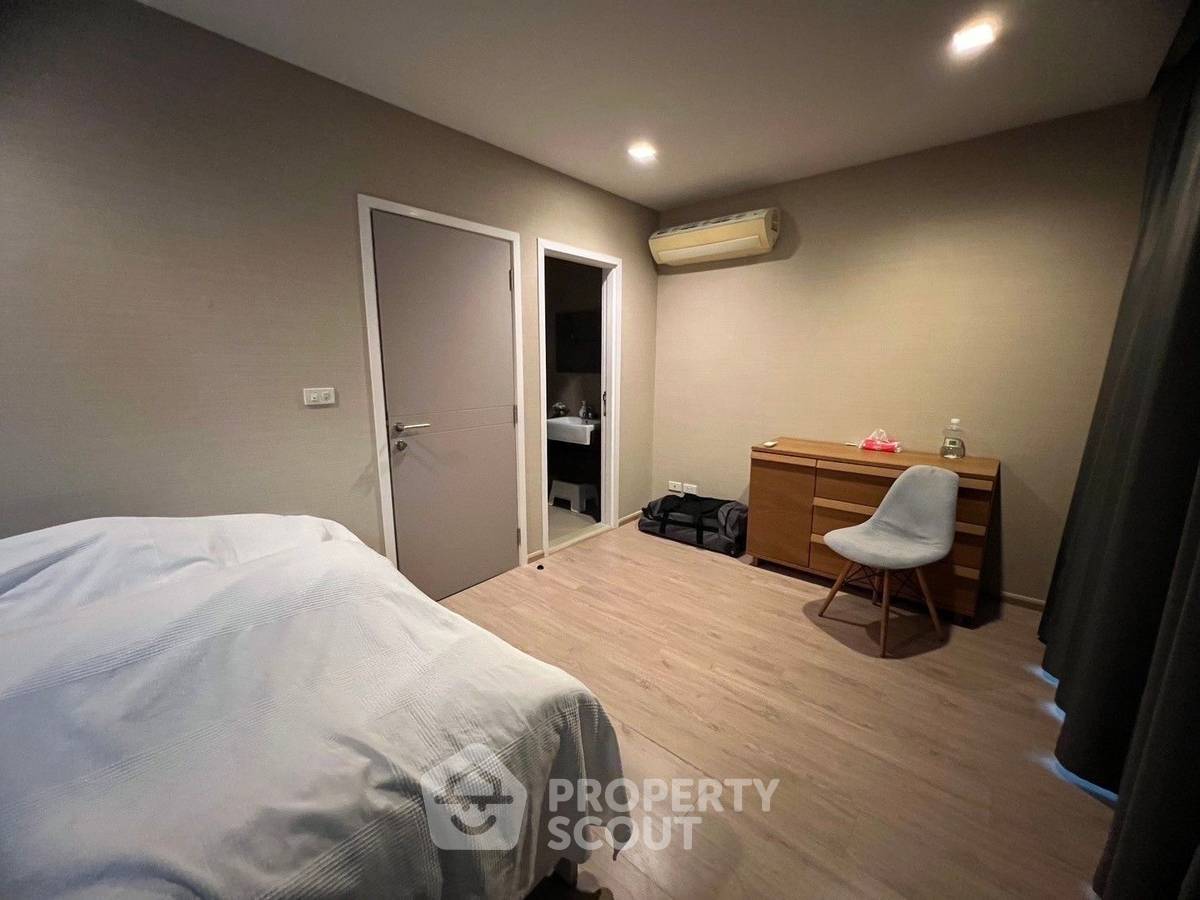 รูป ทาวน์เฮาท์ 3-ห้องนอน ใน ช่องนนทรี (ID 2015848) - รูปที่ 16/22