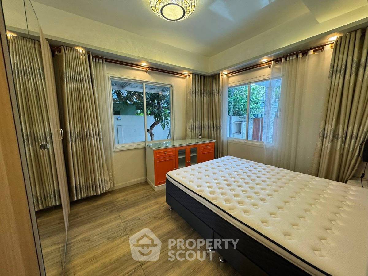 รูป วิลล่า 4-ห้องนอน ใกล้ พัทยาเหนือ (ID 2103538) - รูปที่ 9/16