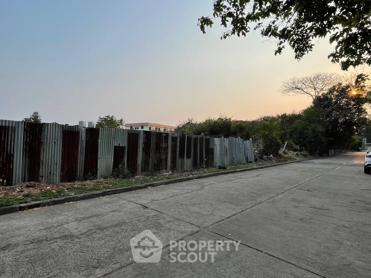 รูป ที่ดินสำหรับปล่อยขาย 1,184 ตารางเมตร แถว ใน หนองบอน (ID 2058857) - รูปที่ 6/6