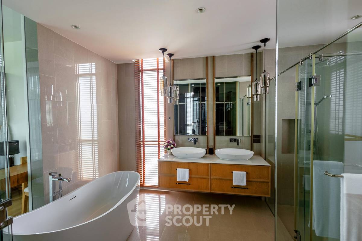 รูป คอนโด 3-ห้องนอน ที่ เดอะ ทีค บางนา-ตราด ใน บางนาเหนือ (ID 2452820) - รูปที่ 12/16