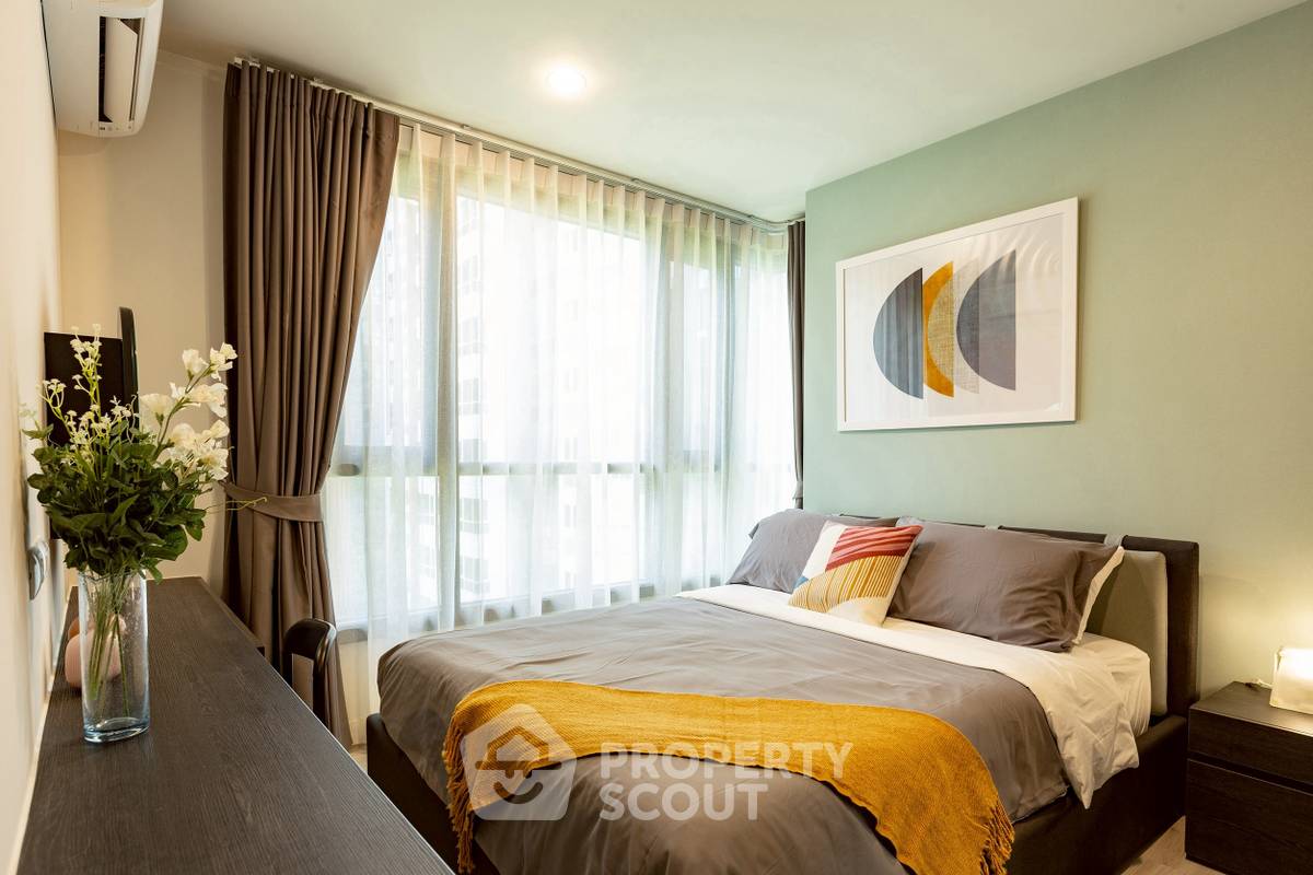 picture 2-BR Condo at XT Huaikhwang near MRT Huai Khwang (ID 2455272) - 2/17