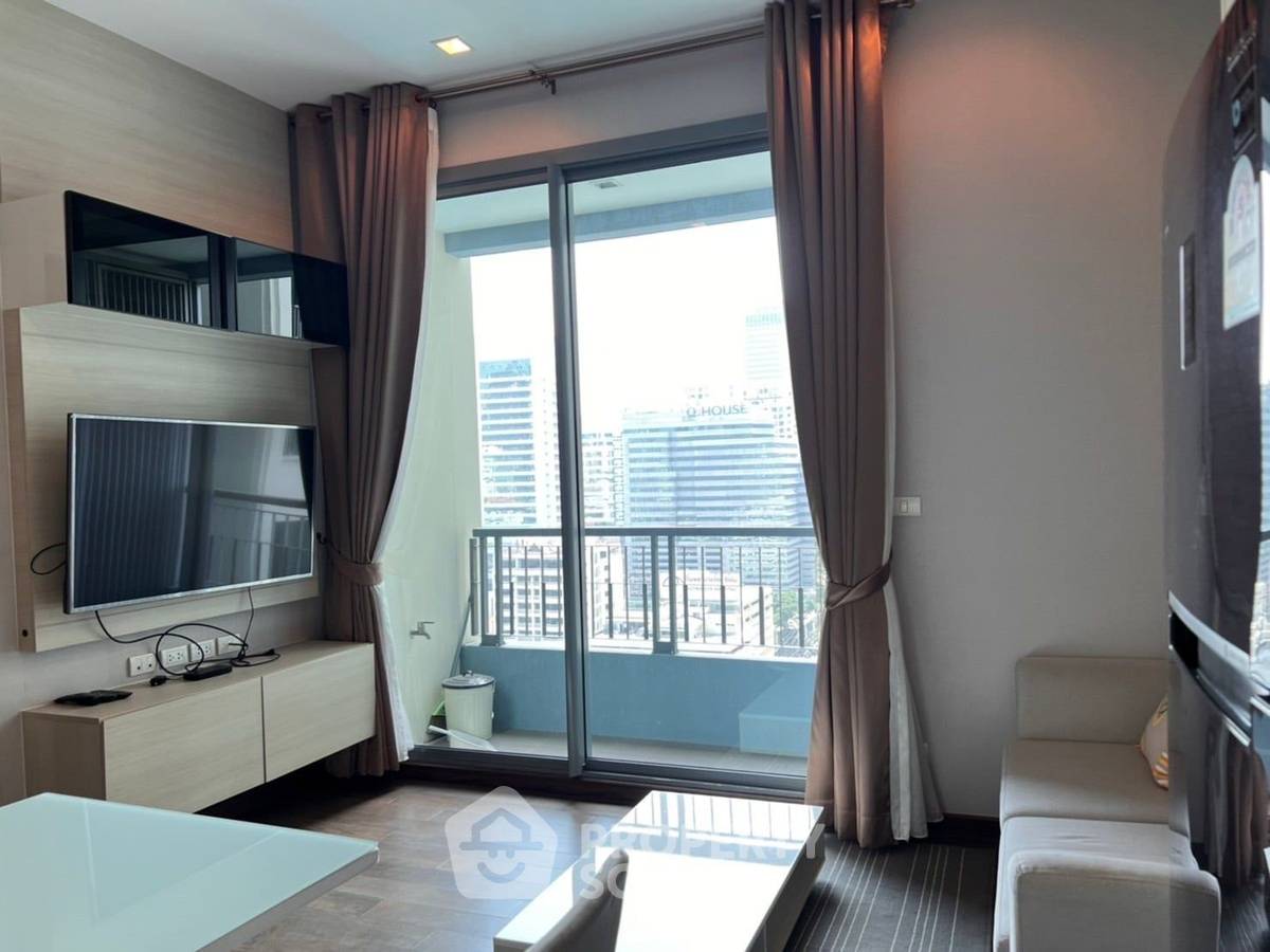 รูป คอนโด 1 ห้องนอน Q Asoke ชั้น 17 ขนาด 38 ตร.ม. ใกล้ MRT เพชรบุรี 100 ม. (ID 710337) - รูปที่ 1/6