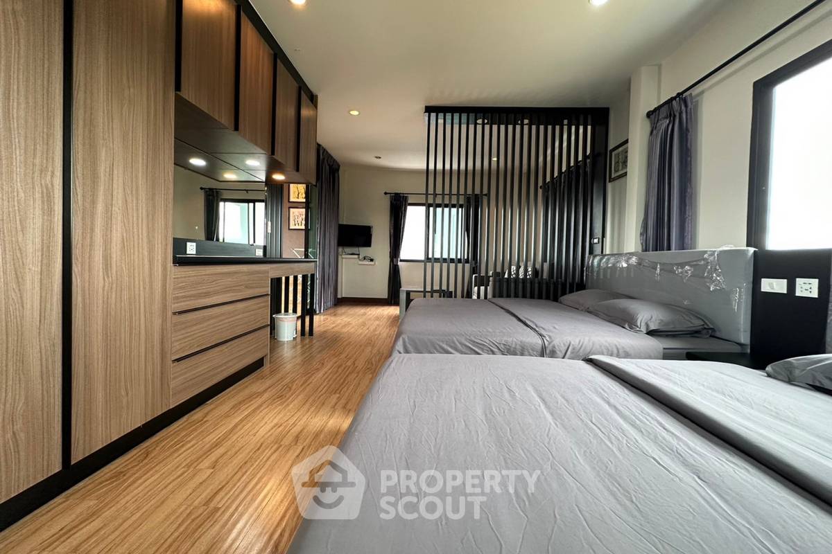 รูป บ้าน 5-ห้องนอน ใกล้ หาดชะอำ (ID 1327907) - รูปที่ 16/24