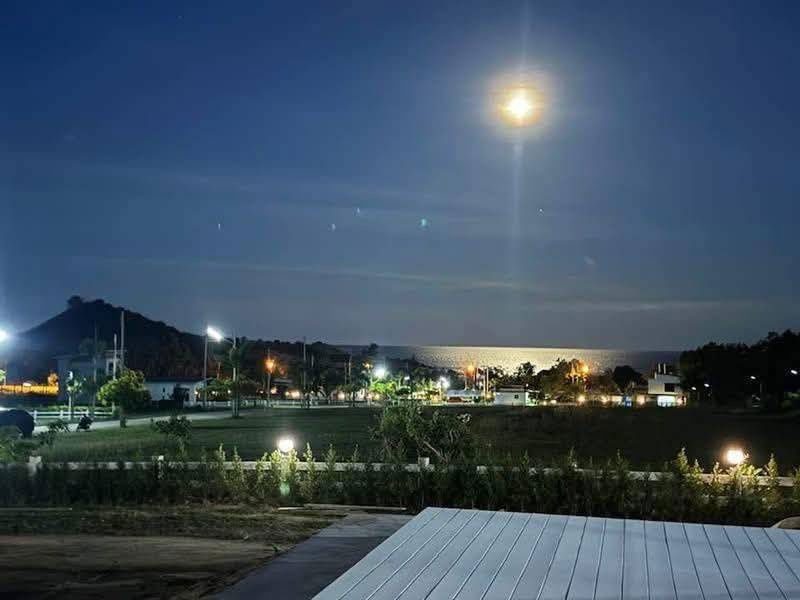 picture  Ang Thong, Thap Sakae District, Prachuap Khiri Khan Province, 91-114-141 sq m, 16,900per sq m, 10% contract, 20,000-30,000 baht per month, 18 months,  - 14/23