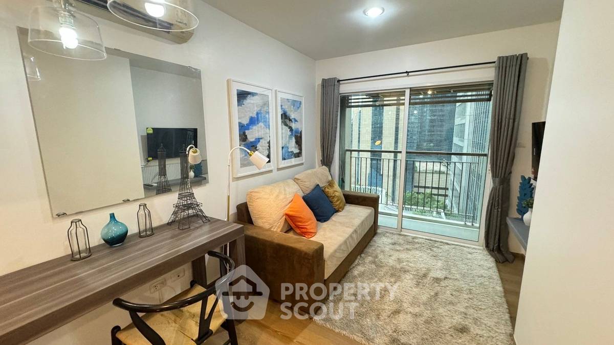 รูป คอนโด 1-ห้องนอน ที่ ซิม วิภา-ลาดพร้าว คอนโดมิเนียม ใกล้ BTS หมอชิต (ID 1776572) - รูปที่ 2/18