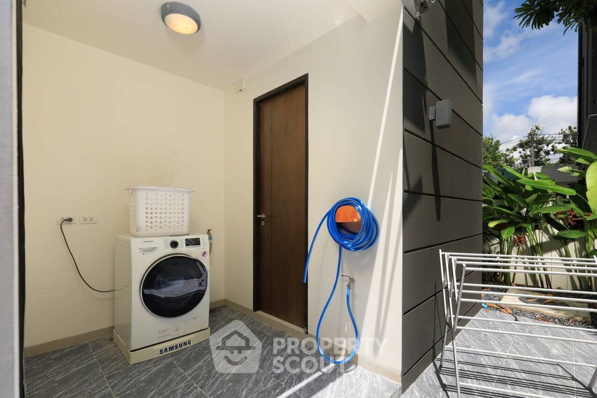 picture 5-BR Townhouse at Laguna Park close to Laguna (ID 2453725) - 34/46