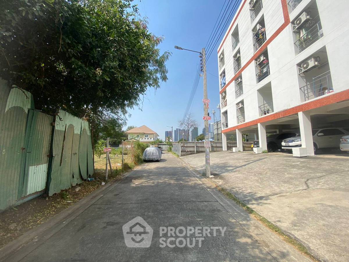 รูป ที่ดินสำหรับปล่อยขาย 1,940 ตารางเมตร แถว ใน จอมพล (ID 2060229) - รูปที่ 9/13