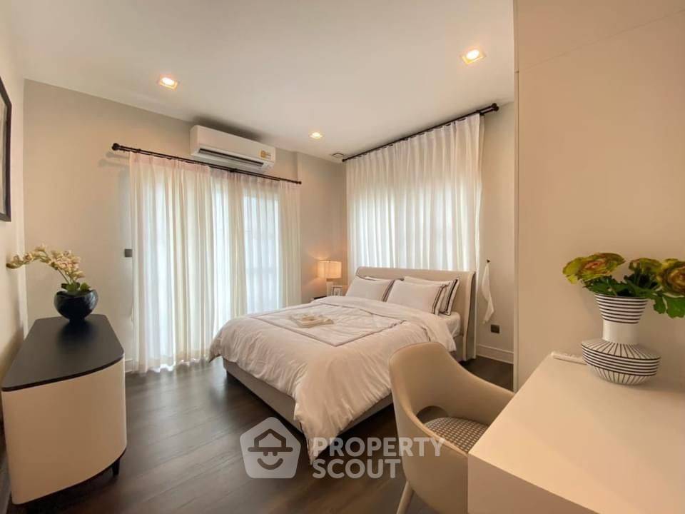 picture 4-BR House at Nantawan Ramintra - Phaholyothin 50 in Tha Raeng (ID 1538064) - 10/19