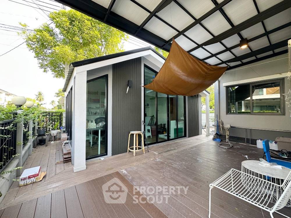 รูป บ้าน 4-ห้องนอน ใน บางกร่าง (ID 2052860) - รูปที่ 9/15