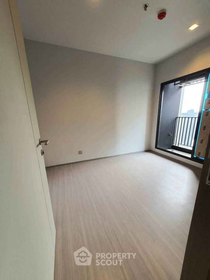picture 1-BR Condo at Life Asoke - Rama 9 near MRT Phra Ram 9 (ID 2436360) - 9/10