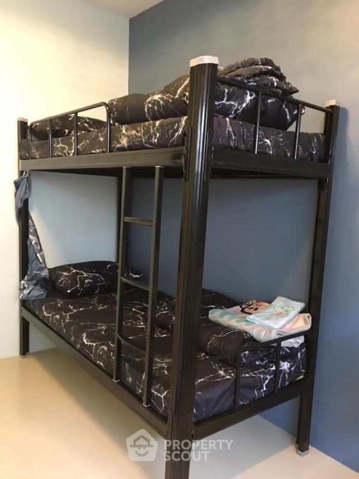 รูป บ้าน 3-ห้องนอน ใกล้ พัทยาตะวันออก (ID 1401390) - รูปที่ 2/8