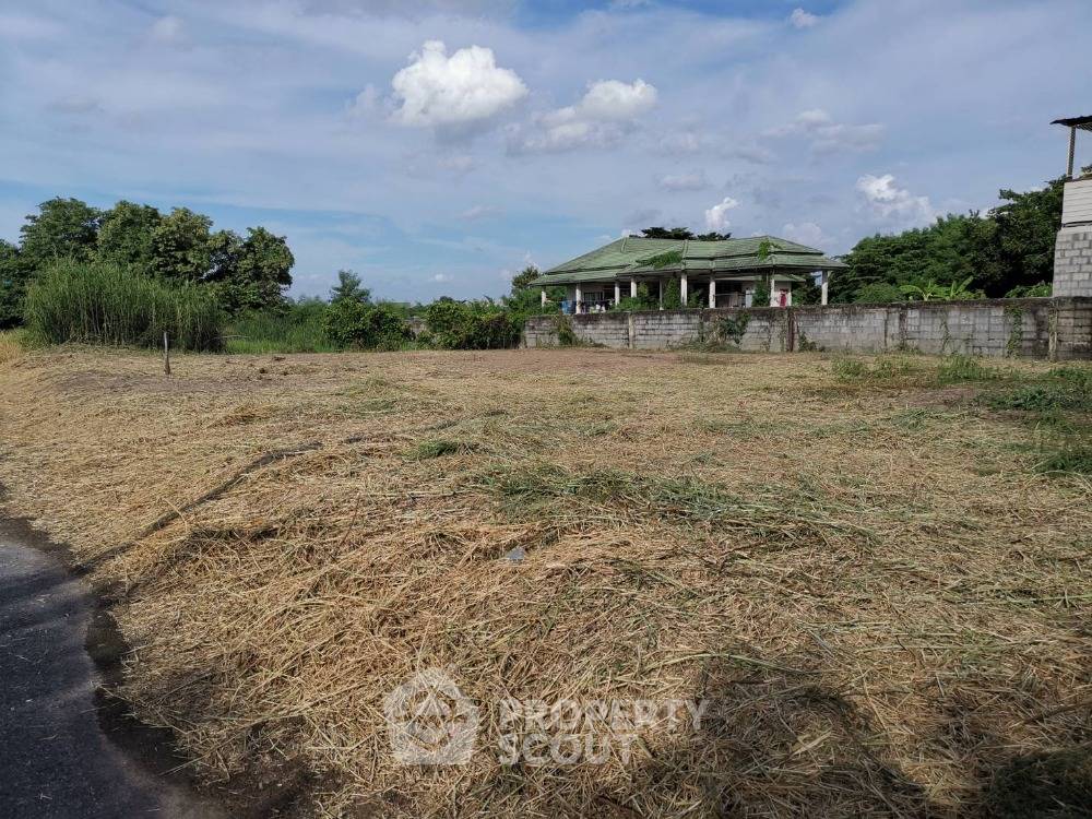 รูป ที่ดินสำหรับปล่อยขาย 656 ตารางเมตร แถว ใน ละหาร (ID 1799263) - รูปที่ 2/5