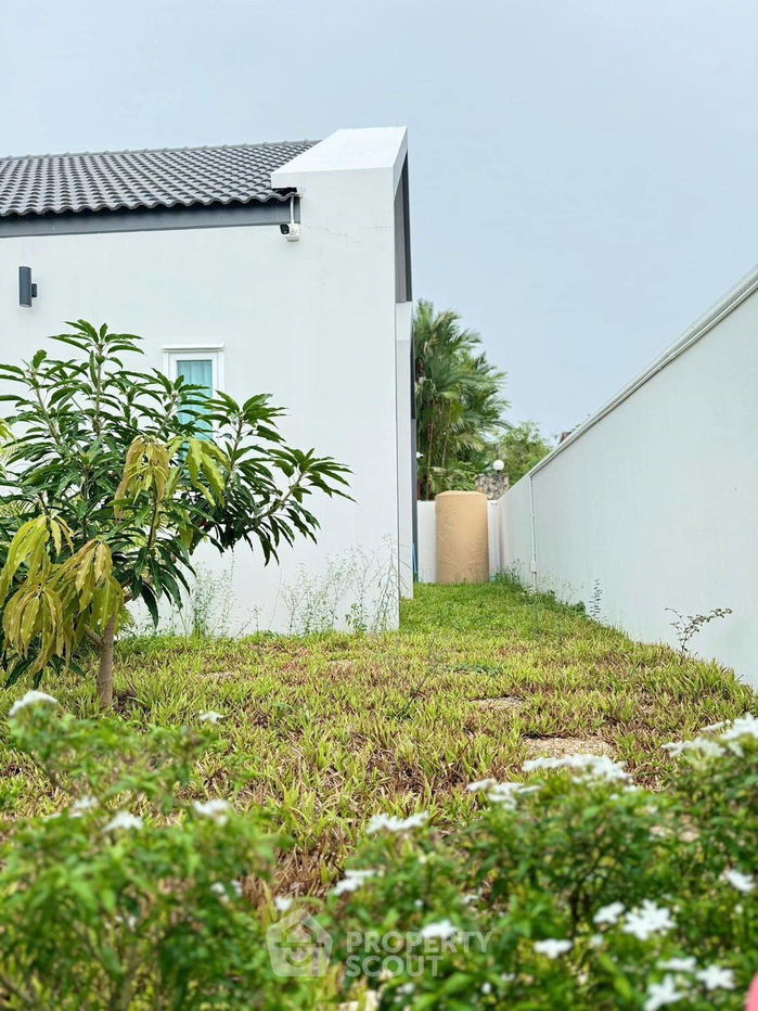 รูป วิลล่า 3-ห้องนอน ที่ บ้านมาบประชัน ใกล้ อ่างเก็บน้ำมาบประชัน (ID 1792336) - รูปที่ 35/41