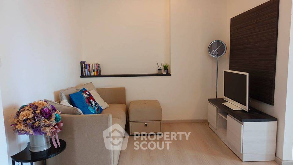 picture 2-BR 46 Sqm 11th Floor At Life Ratchadapisek Near MRT Huai Khwang (ID 435595) - 10/12