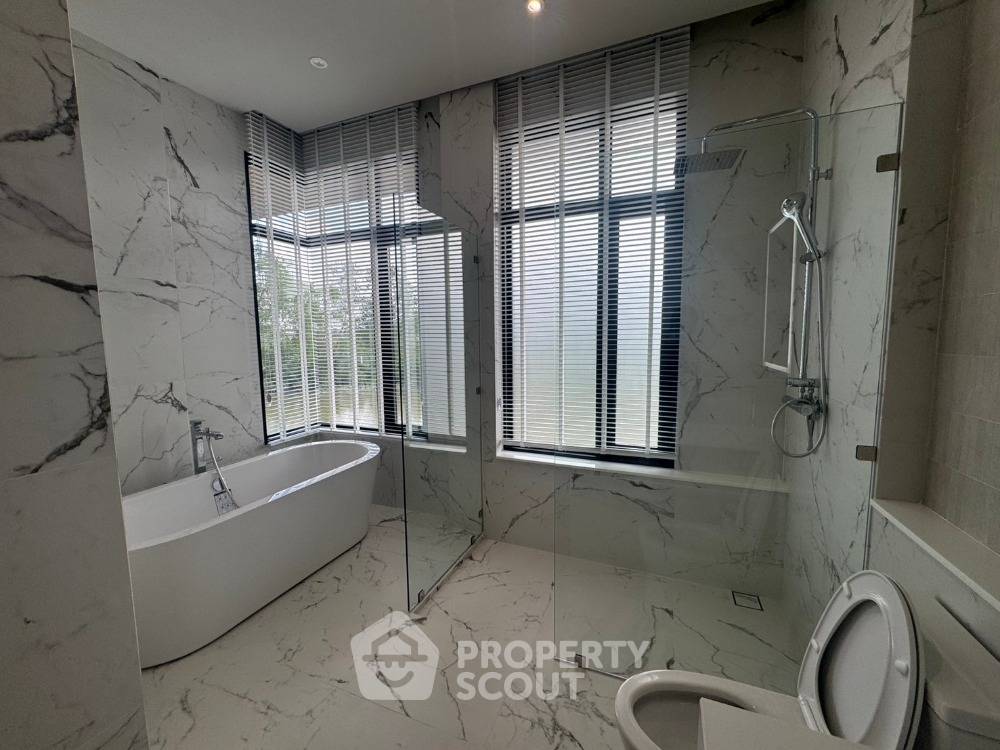 รูป บ้าน 5-ห้องนอน ใน วัดประดู่ (ID 2009249) - รูปที่ 9/23