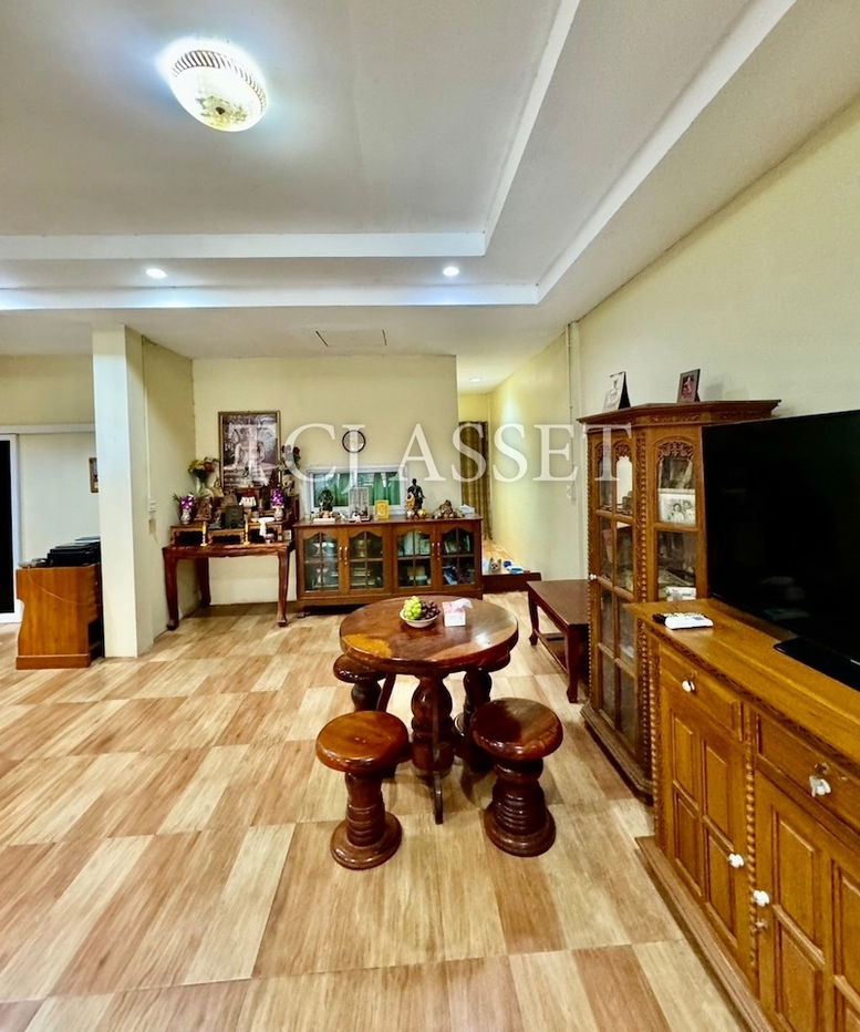 picture Townhouse for sale : Seri Village , Soi Phraeksa 12, Mueang, Samut Prakan. - 3/13