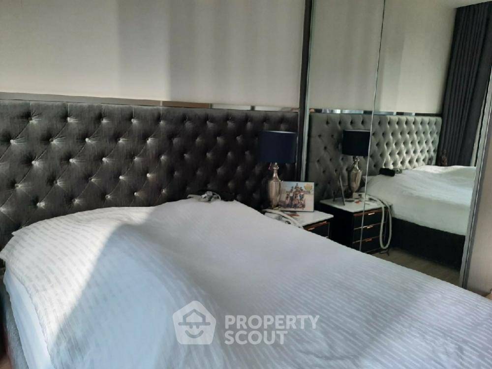picture 2-BR Condo at Quinn Condo Ratchada 17 near MRT Sutthisan (ID 674343) - 2/23