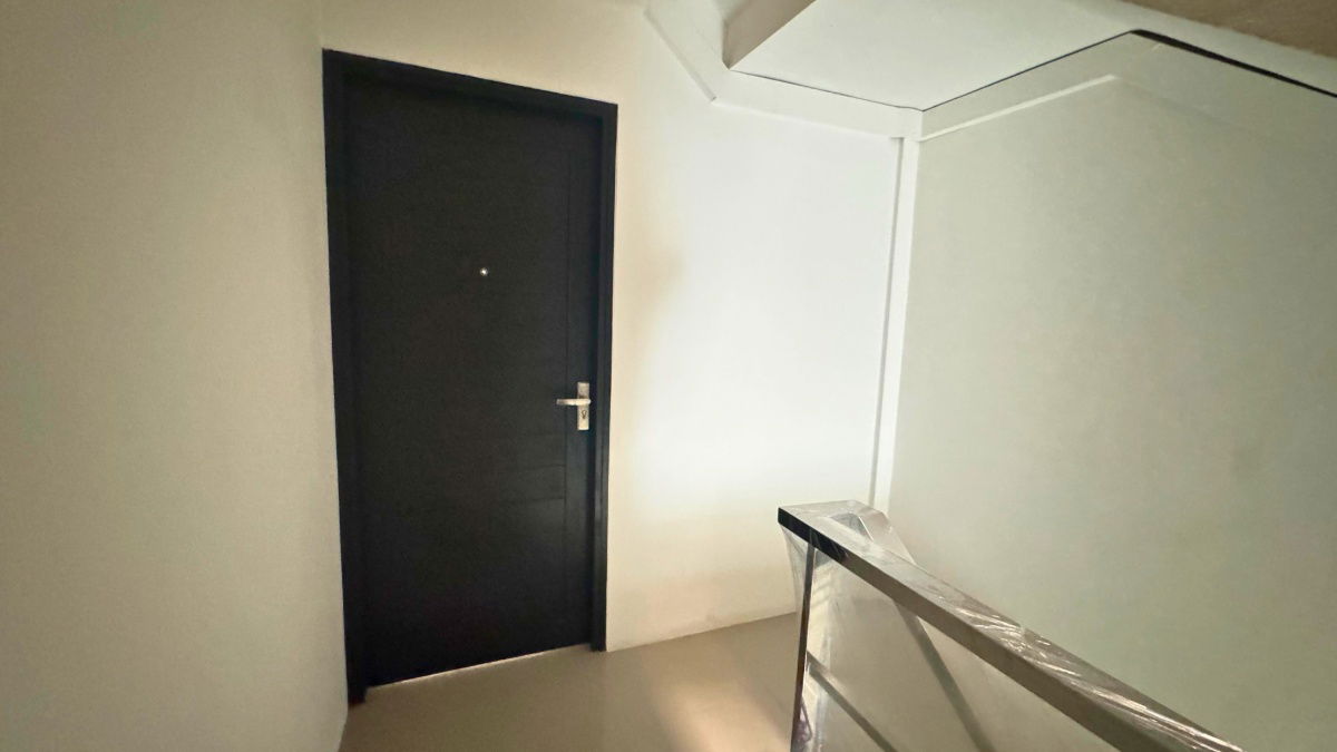 picture Commercial building for sale, new condition, never used, 4 floors (Mix-Use), Soi Lad Phrao 107, ready for immediate use. - 8/17