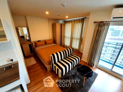 Condos for sale : Studio Condo at The Selected Kaset-Ngamwongwan near BTS Kasetsart University (ID 621813)
