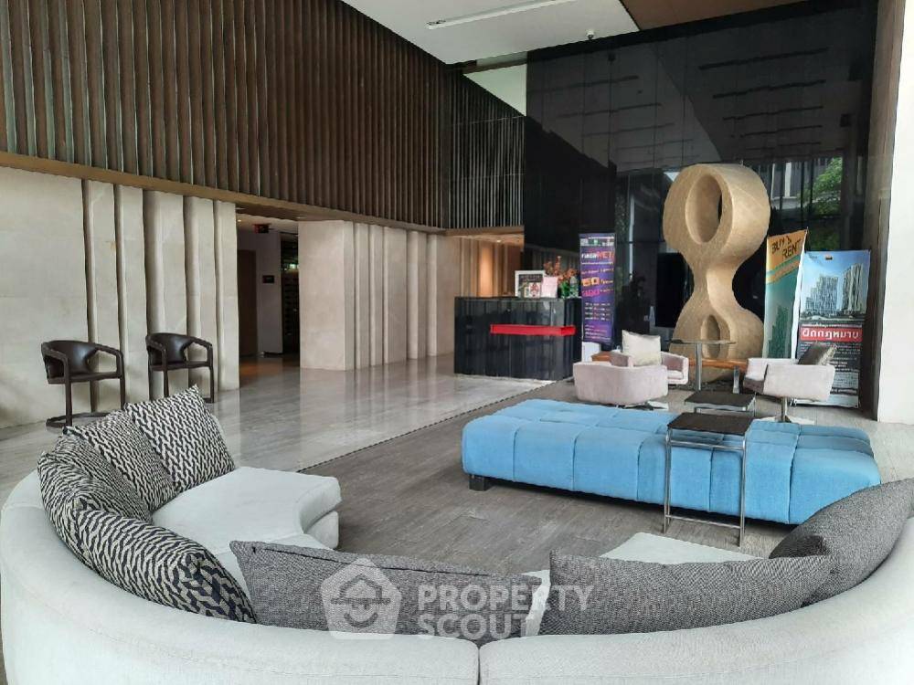 picture 2-BR Condo at Quinn Condo Ratchada 17 near MRT Sutthisan (ID 674343) - 17/23