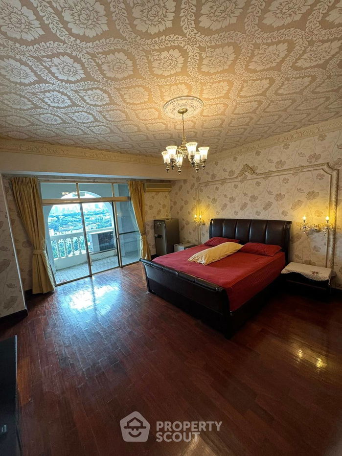 รูป คอนโด 6-ห้องนอน ที่ รอยัล คาสเทิล พัฒนาการ ใน สวนหลวง (ID 2134785) - รูปที่ 1/17