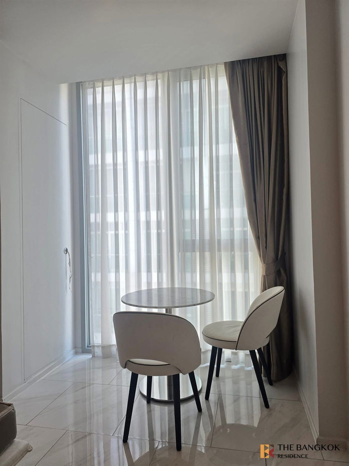 รูป Hyde Sukhumvit 11💖 ห้องสวยคลีน เฟอร์ครบ 🛌🏻 ใกล้ BTS นานา - รูปที่ 3/9