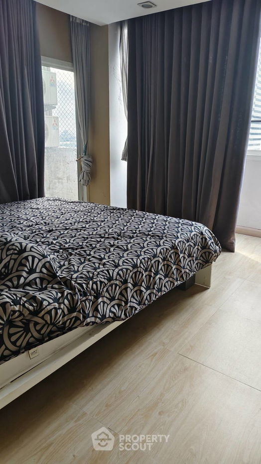 picture 3-BR Condo at Srivara Mansion Condominium 1 near MRT Thailand Cultural Centre (ID 2453315) - 3/9