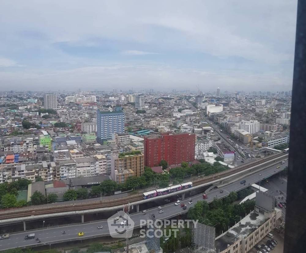 picture 1-BR Condo at Bright Wongwian Yai near BTS Pho Nimit (ID 384226) - 1/6