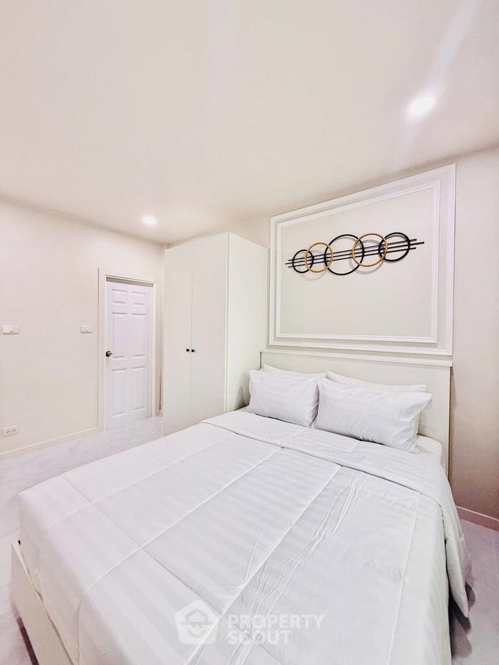 รูป ทาวน์เฮาท์ 2-ห้องนอน ใกล้ พัทยาตะวันออก (ID 2176427) - รูปที่ 17/23