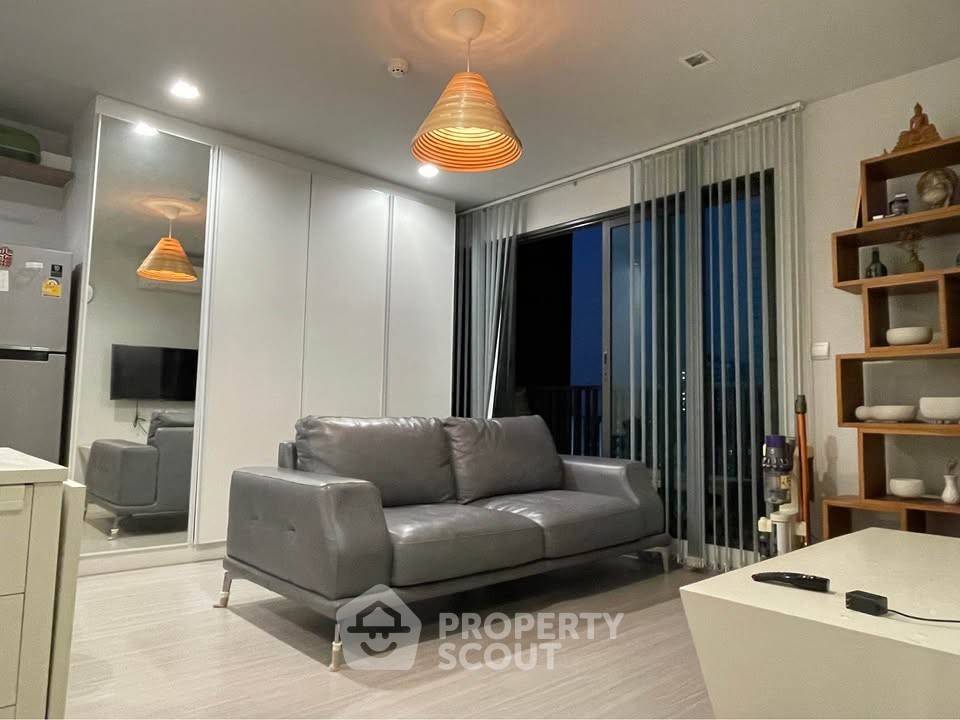 รูป คอนโด 2-ห้องนอน ที่ ไลฟ์ ลาดพร้าว ใกล้ BTS ห้าแยกลาดพร้าว (ID 2075969) - รูปที่ 1/12