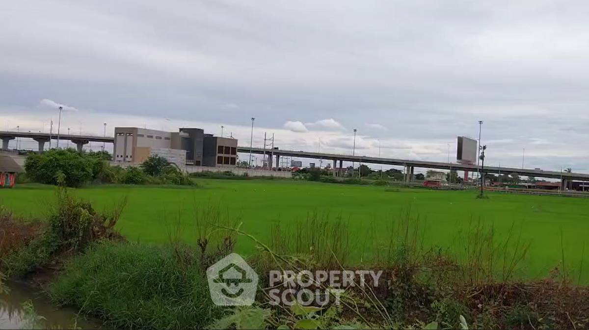 รูป ที่ดินสำหรับปล่อยขาย 38,400 ตารางเมตร แถว ใน บางพลับ (ID 2012682) - รูปที่ 2/7