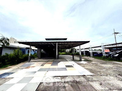 Land for sale Pattaya Night Bazaar : 3,004 m² Land for Sale close to Pattaya South (ID 2158719)