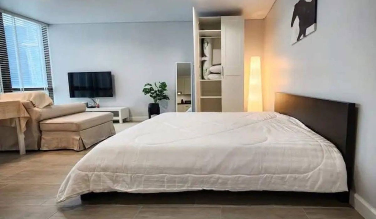 picture  Lumpini Park                     View  - 2/8