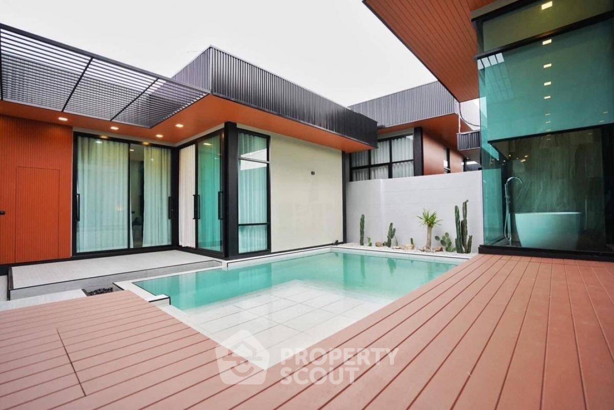 รูป วิลล่า 3-ห้องนอน ใกล้ เมืองพัทยา (ID 1769989) - รูปที่ 3/16