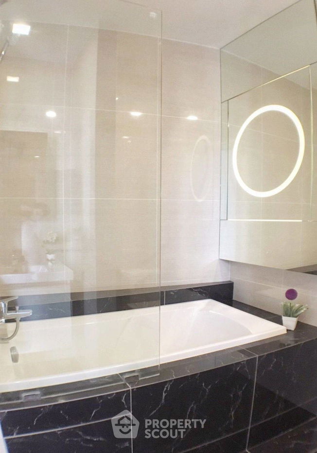 picture 2-BR Condo at Park Origin Phrom Phong near BTS Phrom Phong (ID 2455526) - 7/25