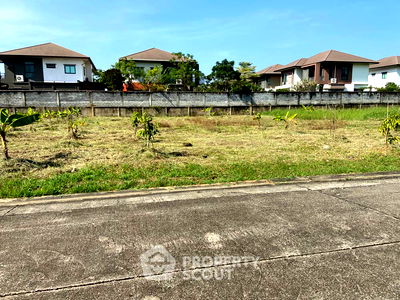 Land for sale Phutthamonthon Sai 2 Road  : 1,372 m² Land for Sale in Sala Thammasop (ID 1448819)