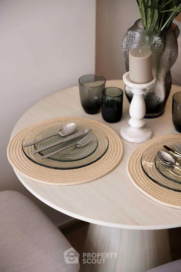 picture 1-BR Condo at The Crest Park Residences near MRT Phahon Yothin (ID 1985282) - 5/8