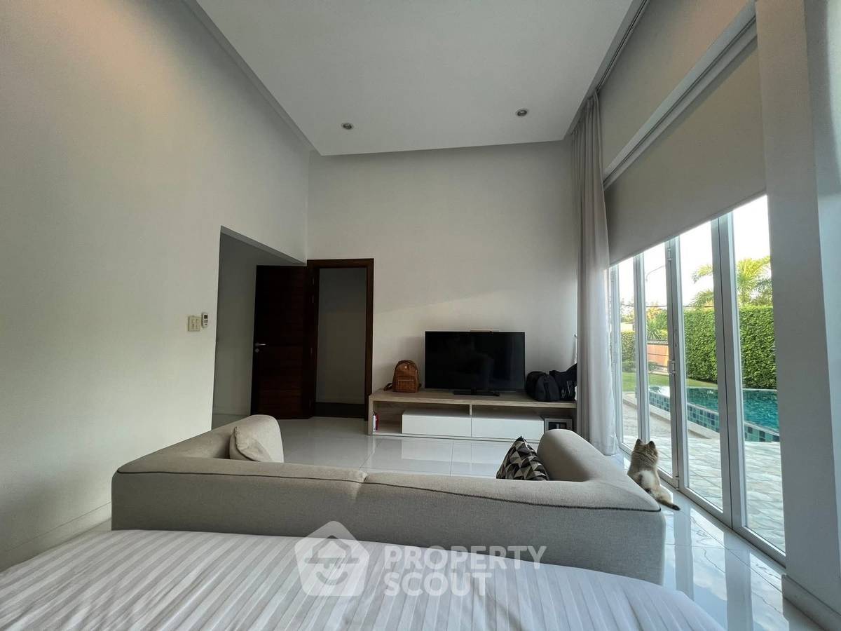 รูป วิลล่า 3-ห้องนอน ใกล้ สวนน้ำ วานา นาวา วอเตอร์ จังเกิ้ล (ID 2140027) - รูปที่ 13/14