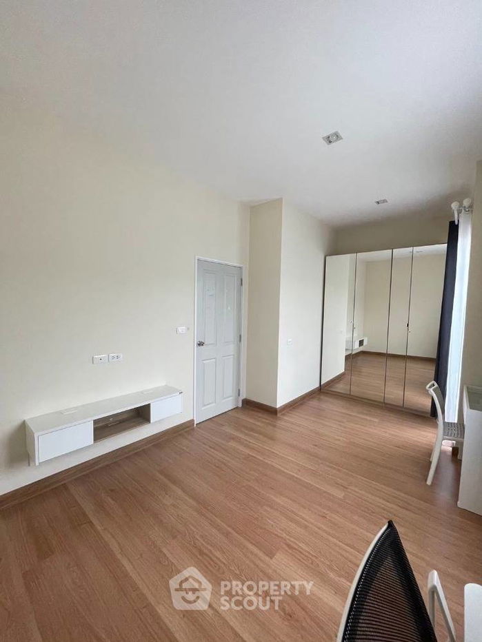 รูป ทาวน์เฮาท์ 3-ห้องนอน ใน หนองค้างพลู (ID 1761708) - รูปที่ 10/15