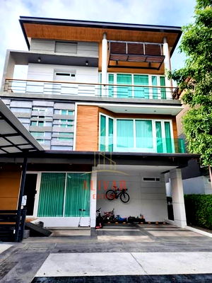 เช่าบ้านเดี่ยว เกษตร : RH120025 ให้เช่า บ้านเดี่ยว 3 ชั้น 5 ห้องนอน at The Gallery House Pattern ซอย ลาดพร้าว 1