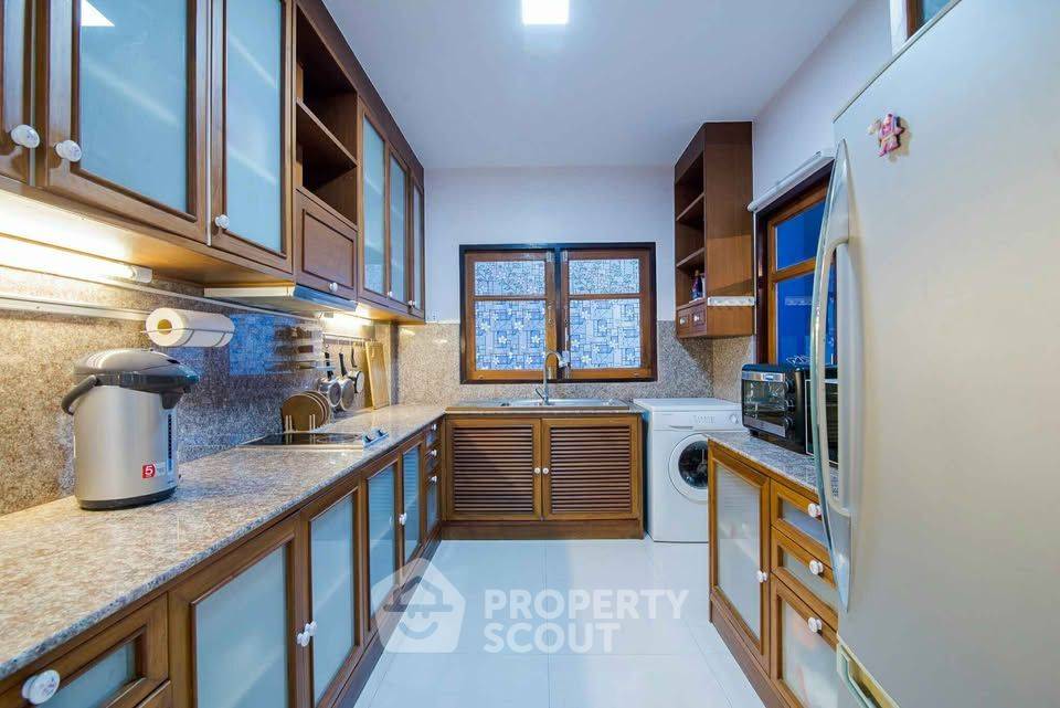 รูป วิลล่า 3-ห้องนอน ใกล้ ตลาดโต้รุ่งหัวหิน (ID 2065486) - รูปที่ 8/12