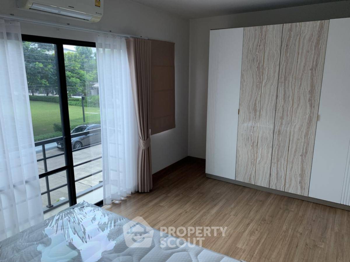 รูป ทาวน์เฮาท์ 3-ห้องนอน ใน ท่าแร้ง (ID 1996232) - รูปที่ 8/18