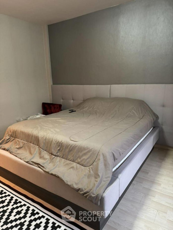 รูป ทาวน์เฮาท์ 4-ห้องนอน ใกล้ กรุงเทพกรีฑา (ID 1902013) - รูปที่ 32/39