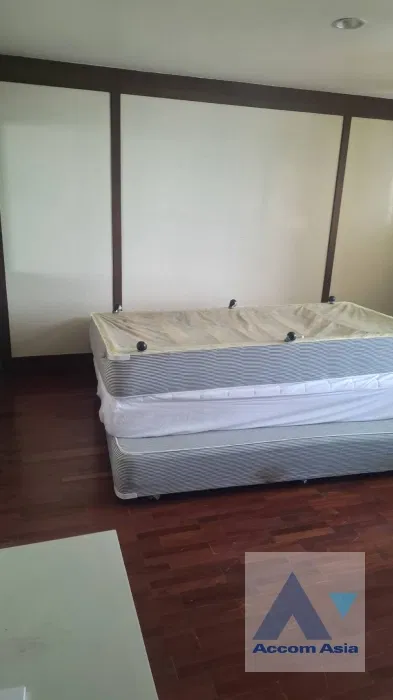 picture 🔼🔽 AccomA 📩 Condominium with generous layout and rare outdoor space in Asoke (AA32070) - 6/11