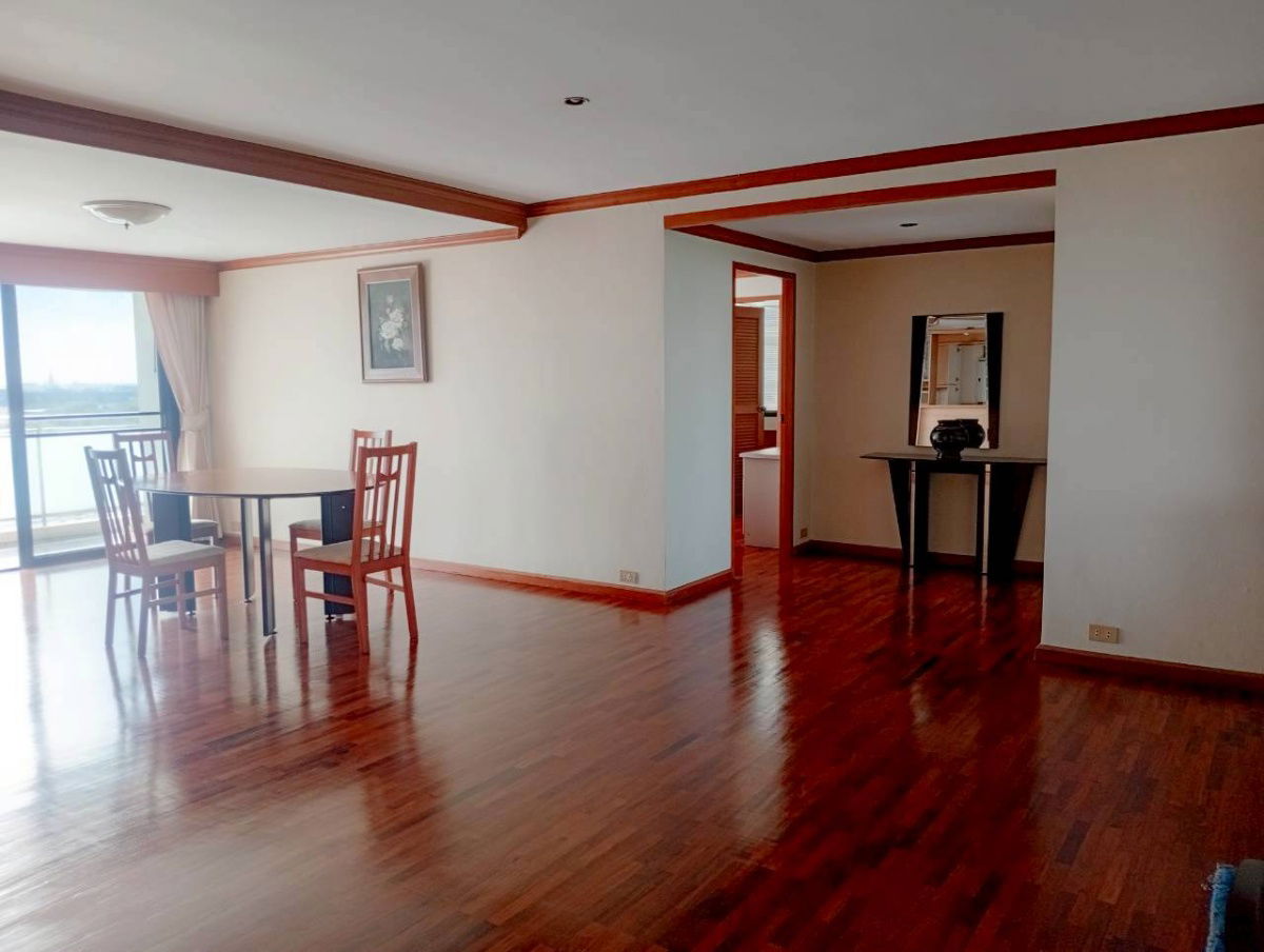 picture  Thana City Prestige Condominium - 4/21