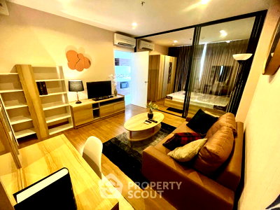 Condos for sale : 1-BR Condo The Tree Interchange, High-Floor 21/F Near MRT Bang Pho 400m (ID 594330)