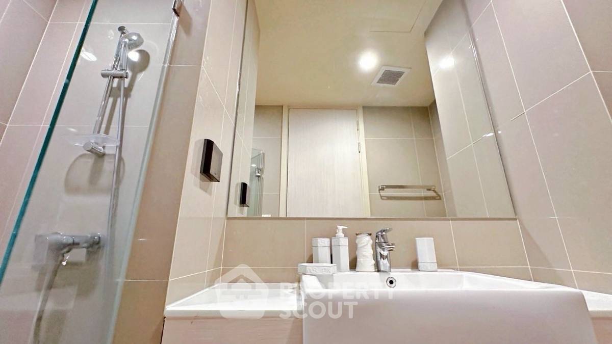 picture 2-BR Condo at Noble Recole Sukhumvit 19 near MRT Sukhumvit (ID 2325036) - 12/16