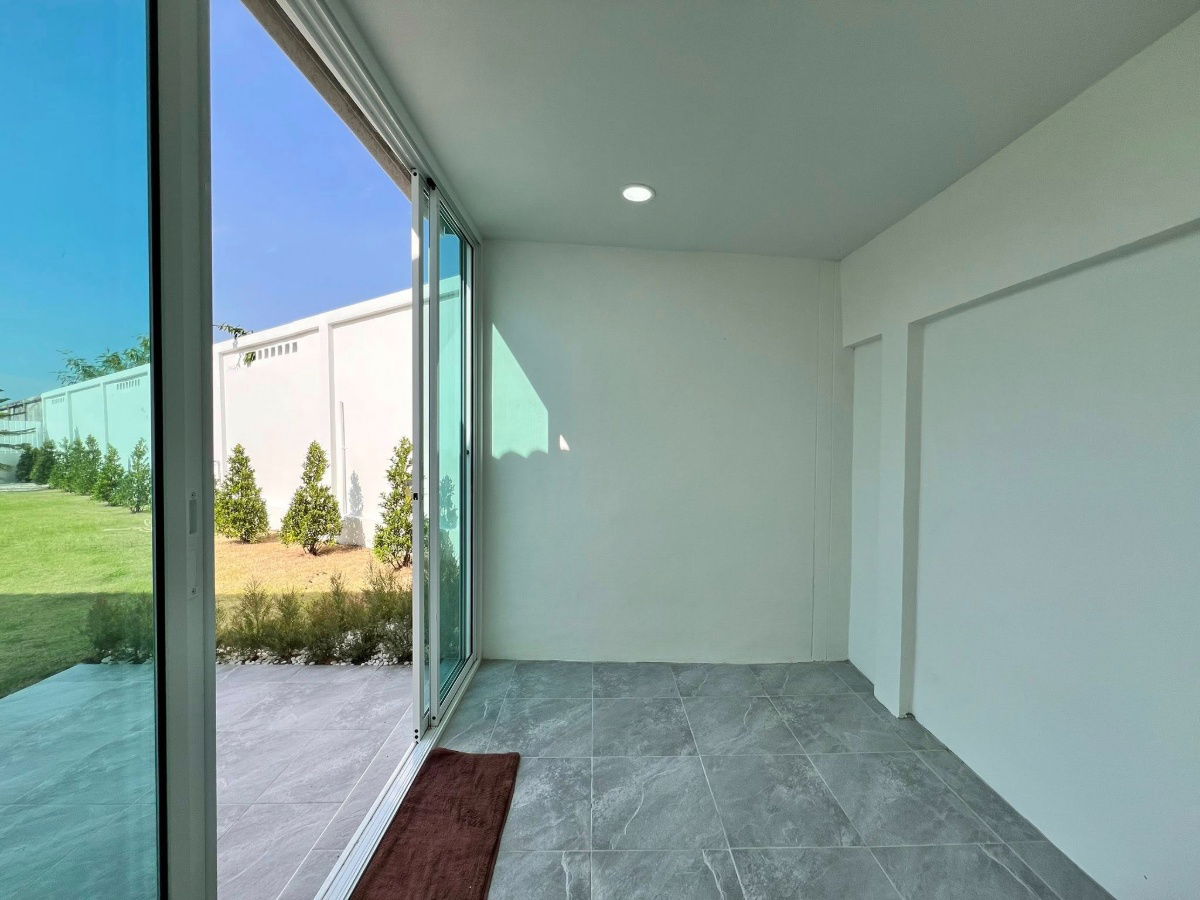 รูป 🏡✨ บ้านเดี่ยวสไตล์โมเดิร์น พร้อมสวนส่วนตัว - รูปที่ 17/27